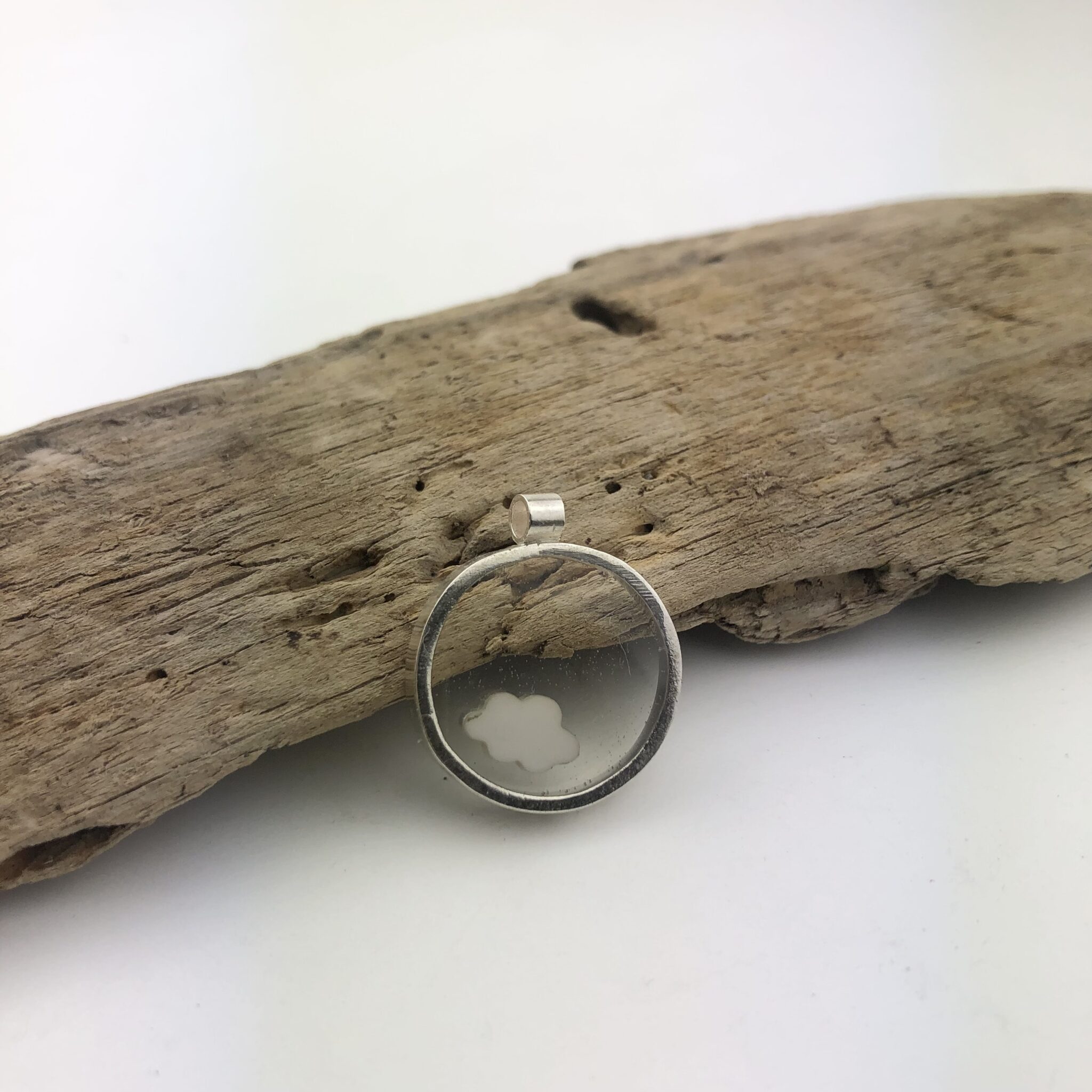 Floating cloud necklace