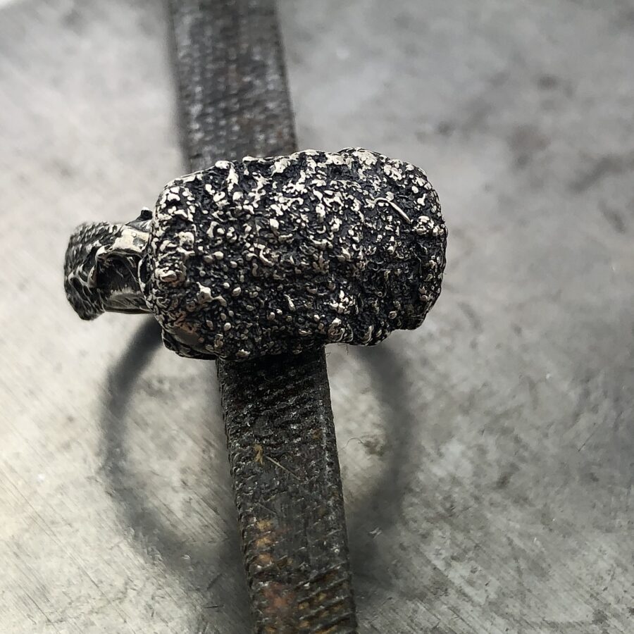 Rough signet ring
