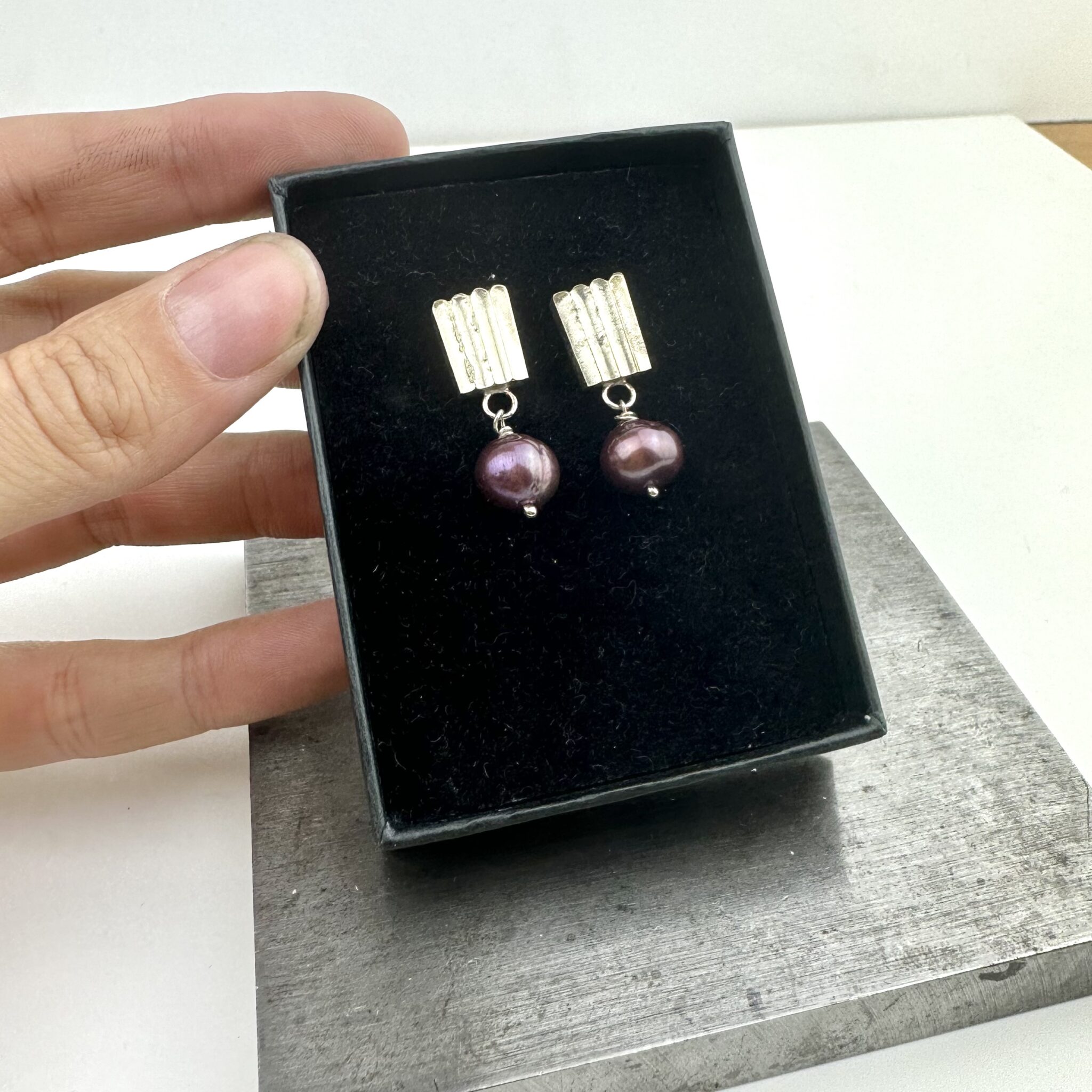 Square cutlery with fresh water pearl earrings