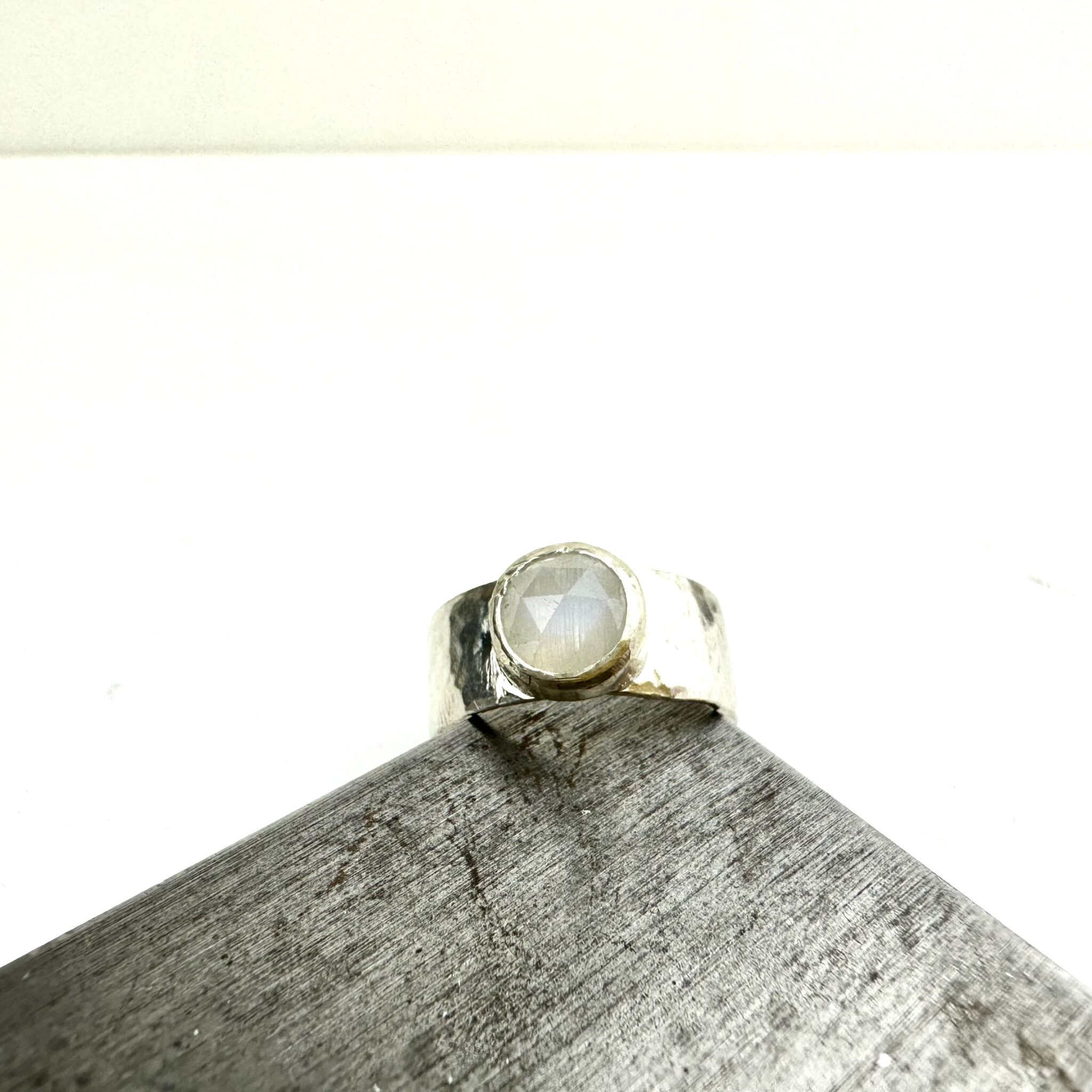 Sterling Silver moonstone ring - Image 5