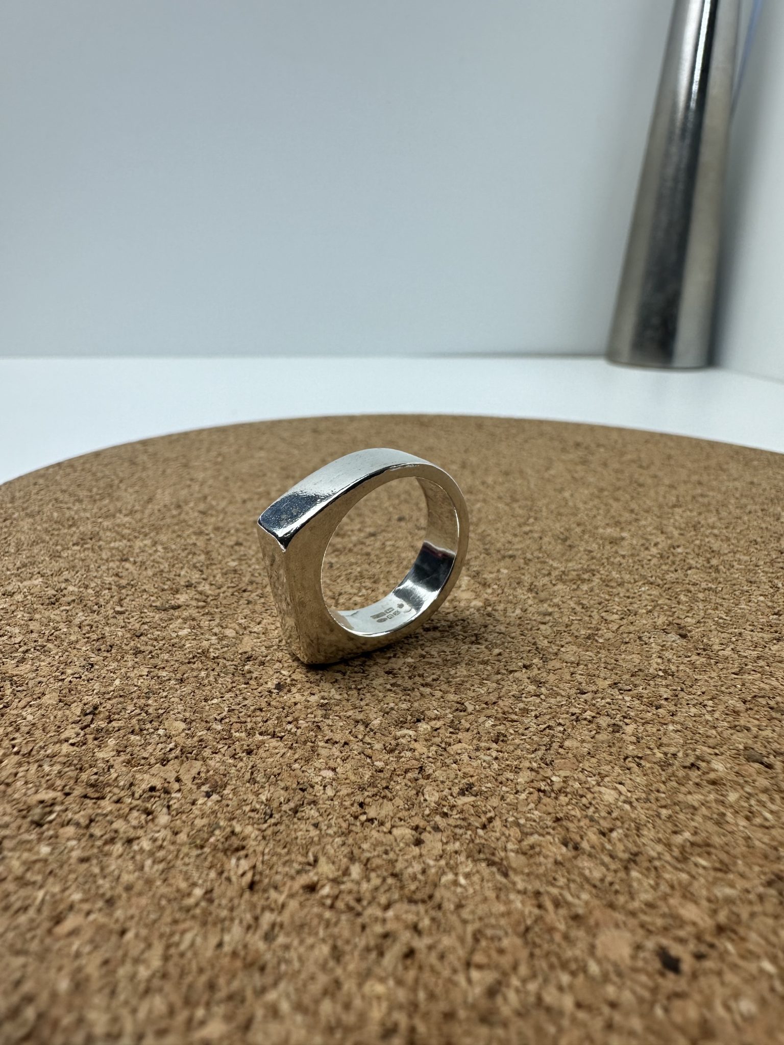 skinny signet ring
